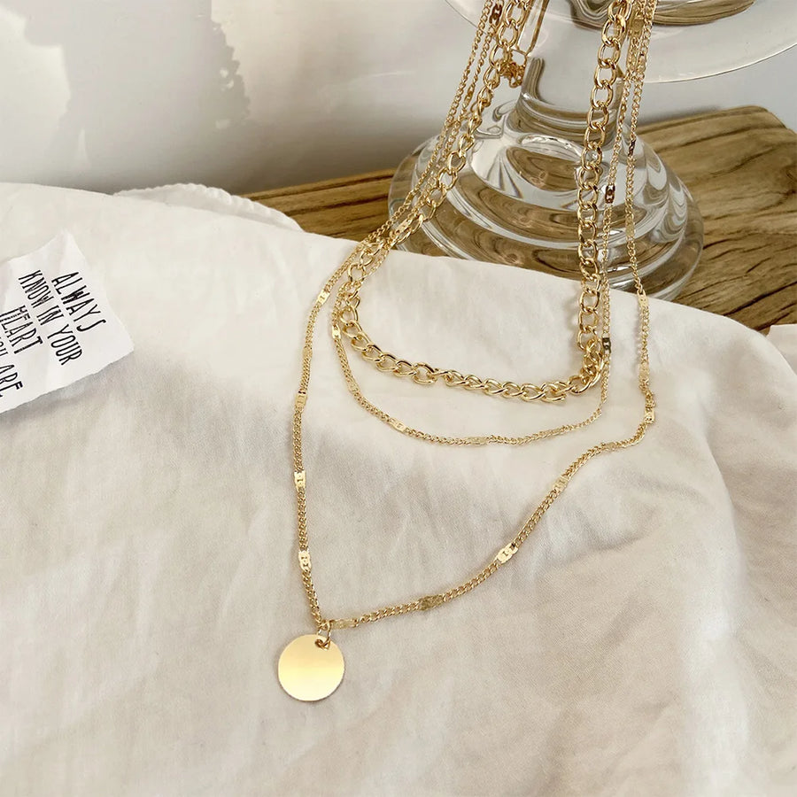 Vintage Necklace on Neck Gold Color Chain Women's Jewelry Layered Accessories for Girls Aesthetic Gifts Fashion Pendant 2023